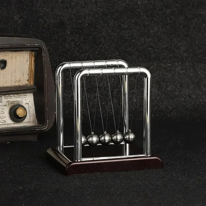 MotionSphere Newton’s Cradle